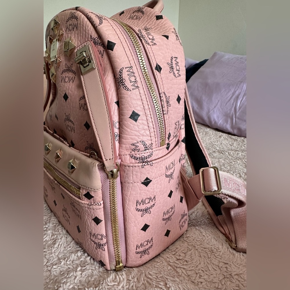 Authentic MCM BACPACK - Picture 5 of 6